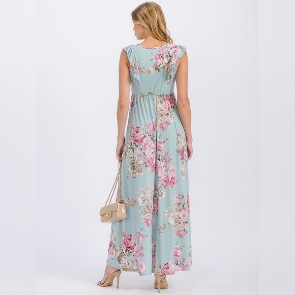Floral Scoop Neck Maxi Dress in Blue and Pink Medium - Picture 2 of 12
